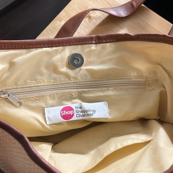 Vintage Bag, Straw Look with Brown Trim, TSC, Vegan, NWOT - Picture 8 of 8